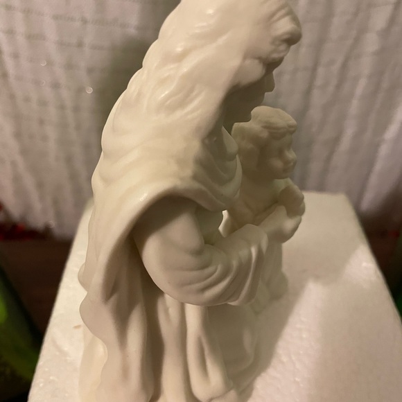 1998 “LOOMCO“HERMITAGE POTTERY..JADE/PORCELAIN..JESUS W/BOY..RELIGION FIGURES - Picture 2 of 6